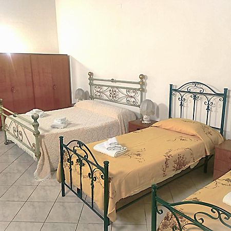 팔레르모 Palazzo Barone Muzio 아파트 외부 사진