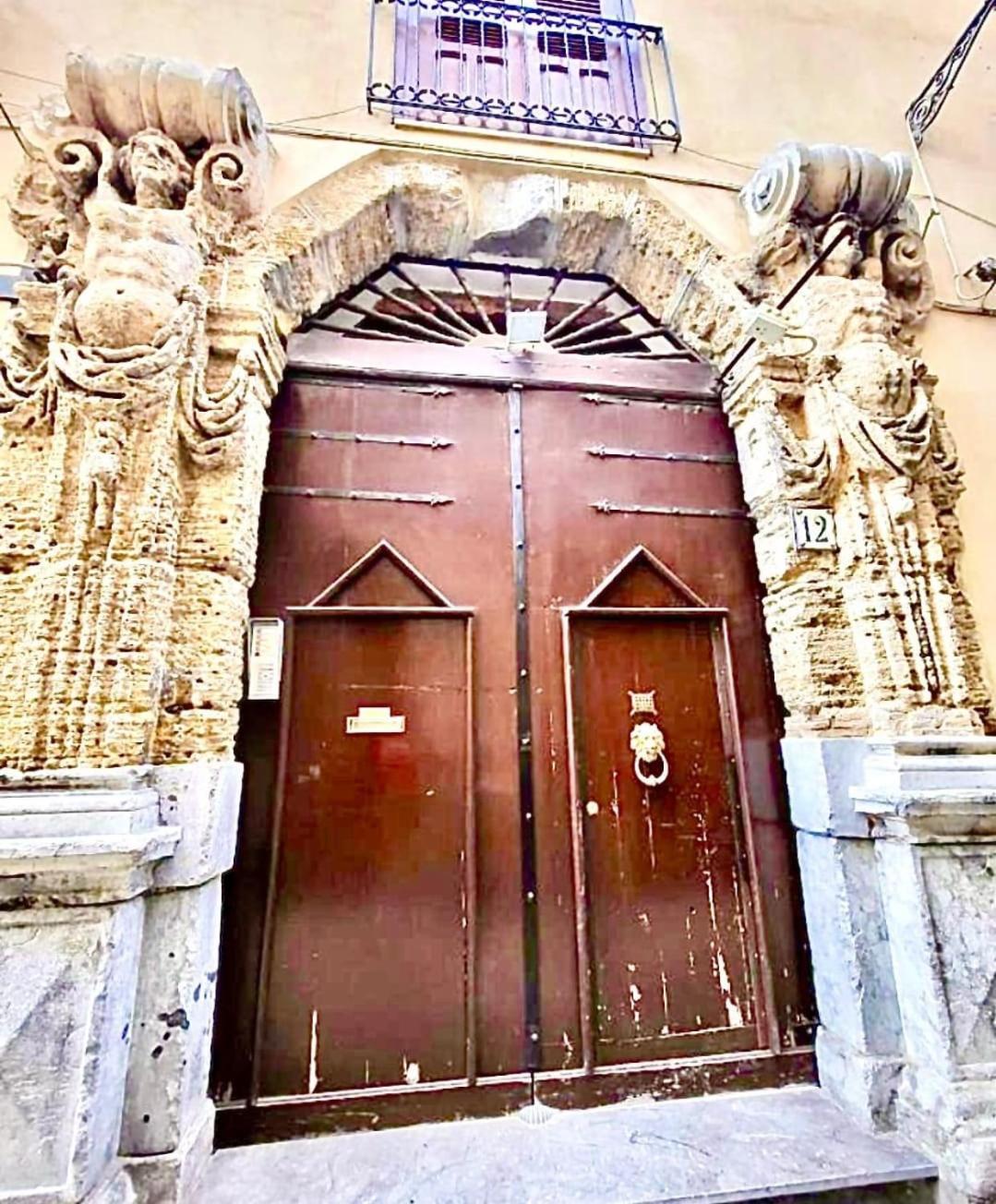 팔레르모 Palazzo Barone Muzio 아파트 외부 사진