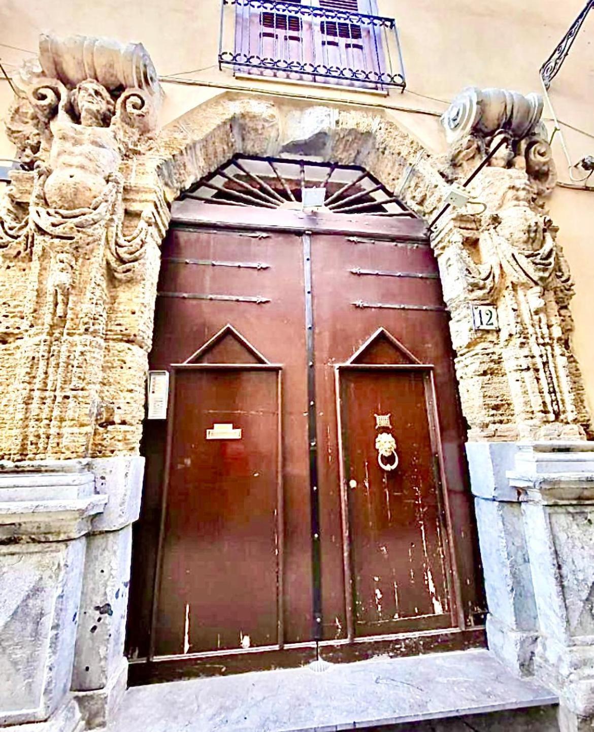 팔레르모 Palazzo Barone Muzio 아파트 외부 사진